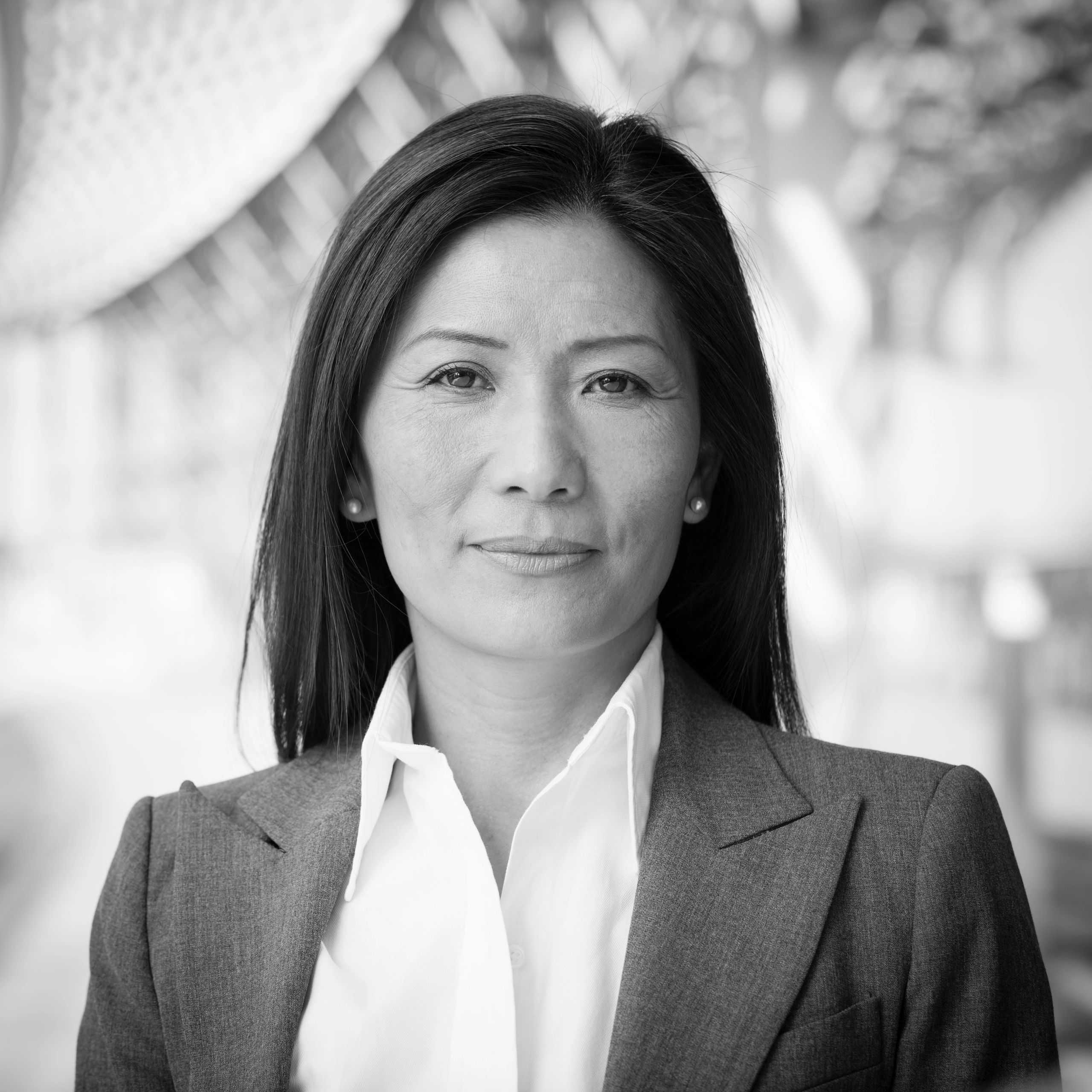 Businesswoman portrait in black and white